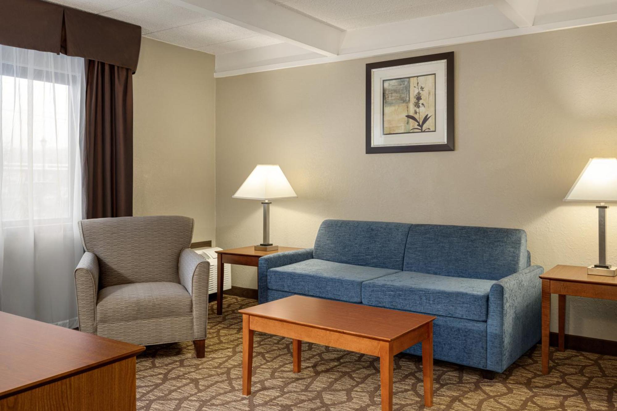 Americinn By Wyndham Grand Rapids Airport North Cascade Zewnętrze zdjęcie
