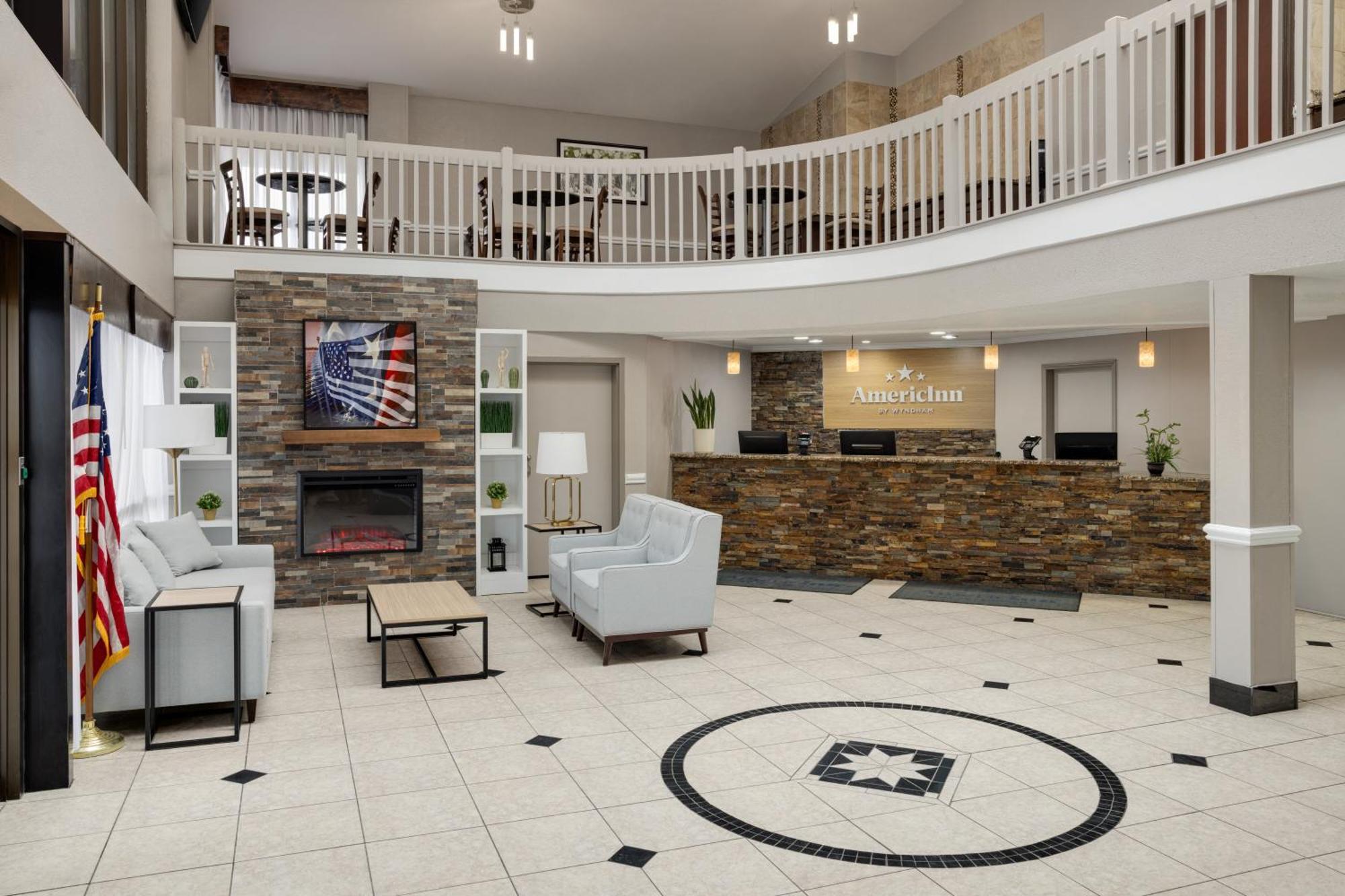 Americinn By Wyndham Grand Rapids Airport North Cascade Zewnętrze zdjęcie